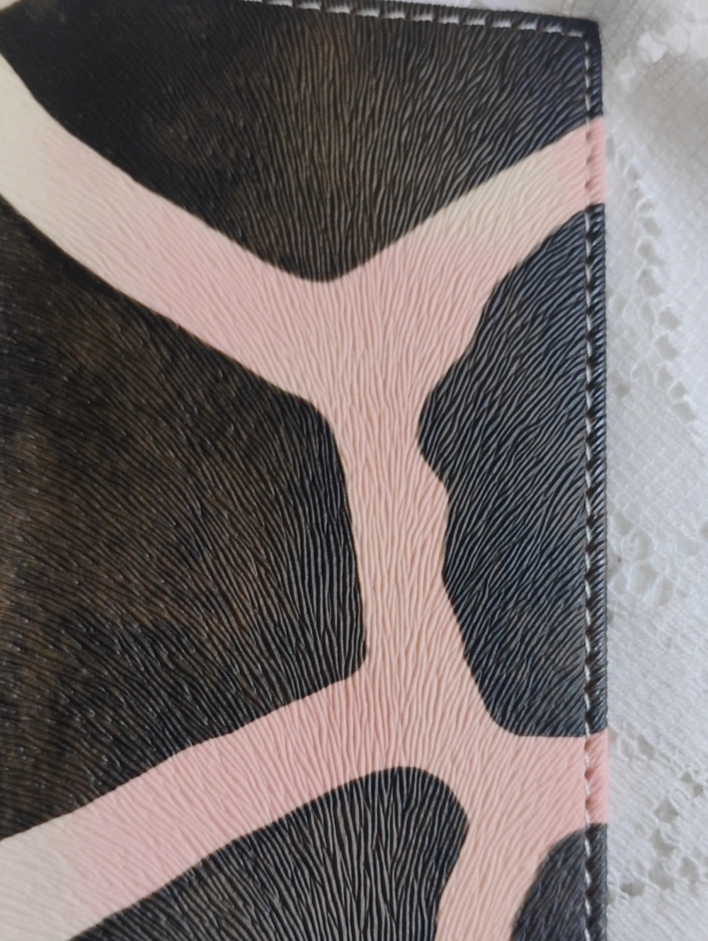 Animal Print Faux Leather Style Women's Wallet - Picture 10 of 13
